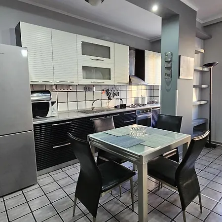 公寓 Mani's Family *