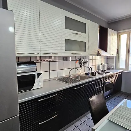 Appartement Mani's Family Tirana
