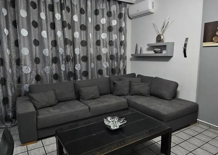 Mani's Family Tirana